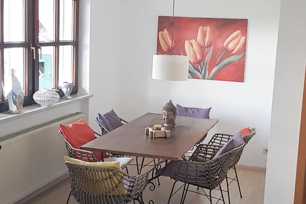 City-Close Oasis In The Green Deggendorf Apartment
